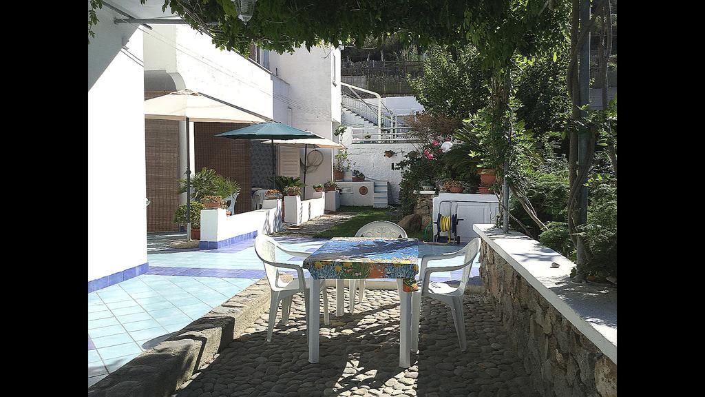Casa Acqua Marina Ponza Apartment Екстериор снимка