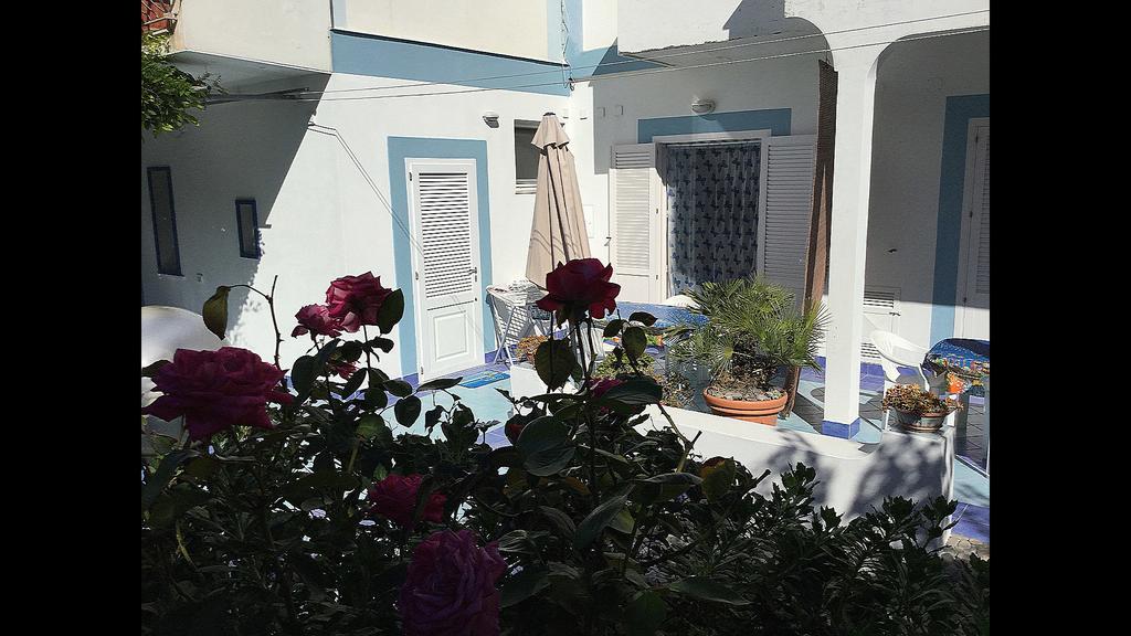 Casa Acqua Marina Ponza Apartment Екстериор снимка